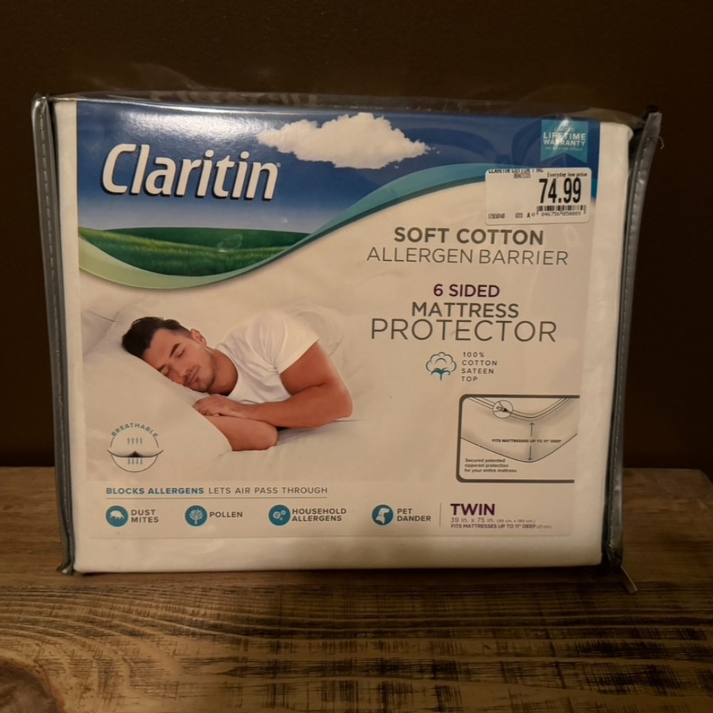Claritin Soft Cotton Allergen Barrier Mattress Protector - Twin